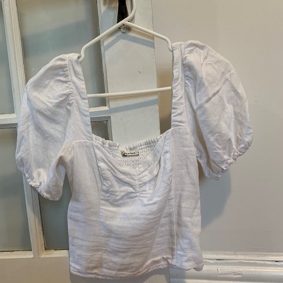 Abercrombie and Fitch Linen Puff Sleeve Top - Picture 1 of 2